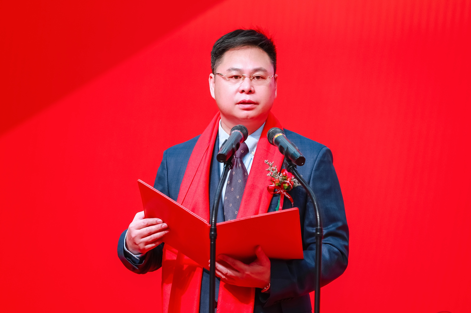 尊龙抖圈 - 为du而生